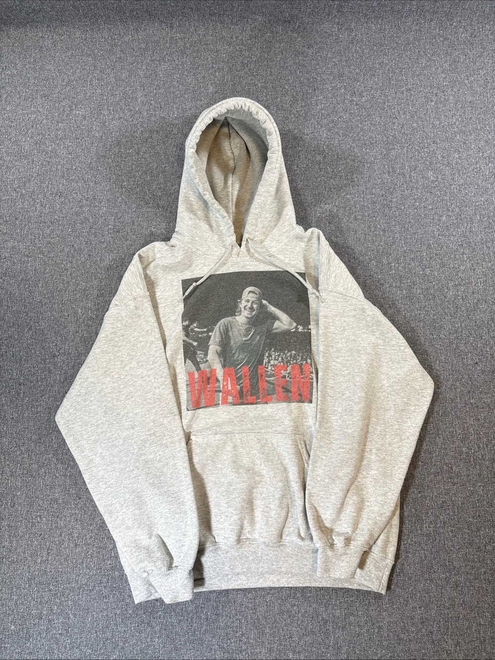 Morgan wallen Gildan Gray Graphic Hoodie with Red WALLEN Print
